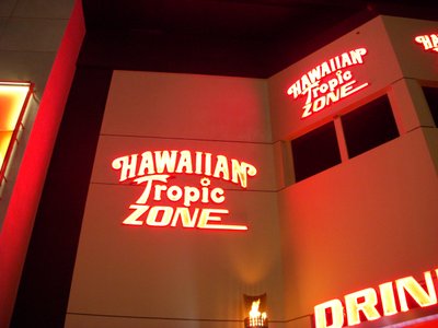 Get leid at Hawaiian Tropic Zone