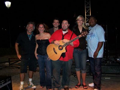 Acoustic Soul at Fado Irish Pub