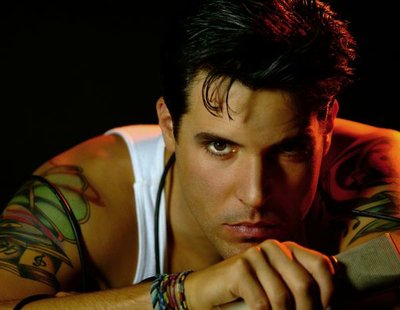 LAX Live presents Frankie Moreno