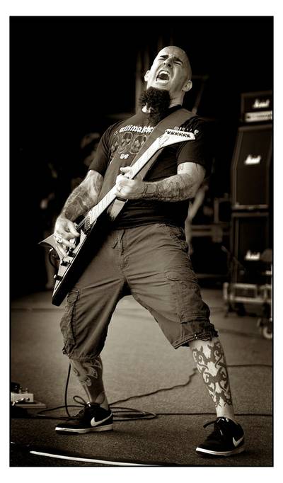 Scott Ian of Anthrax DJs at Dead Man's Hand