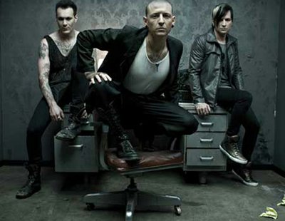 Chester Bennington autograph signing at Club Tattoo