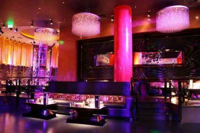 DJ showdown at Prive