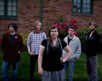 Neon Reverb presents Emma Hill & Her Gentlemen Callers at The Griffin