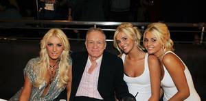 Crystal Harris, Hugh Hefner and the Shannon twins -- Kristina and Karissa -- at N9NE Steakhouse in the Palms.