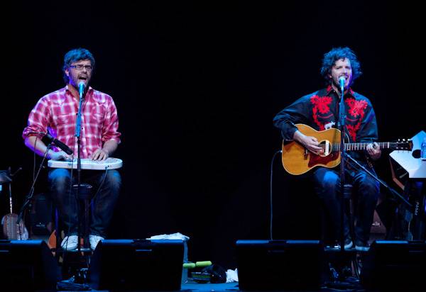 Flight of the Conchords performs at The Rogue Joint.