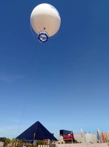 The Cloud Nine balloon above the Strip.