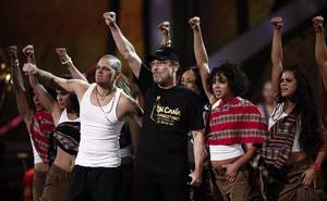 Calle 13's Residente (Rene Perez) sings "La Perla" along with Ruben Blades during the Latin Grammy Awards at the Mandalay Bay Events Center. The song won the award for Best Short Form Music Video earlier in the evening.