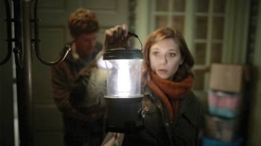 Elizabeth Olsen hurtles toward a cliche-filled ending in ‘Silent House.’