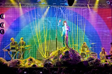 Thursday night’s Flaming Lips set at the House of Blues invited fans to step into a throbbing chrome-and-LED cavern.