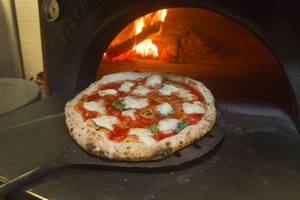 Pizza Rock fires only 73 of its award-winning margherita Napoletana pizzas every day. Move fast.