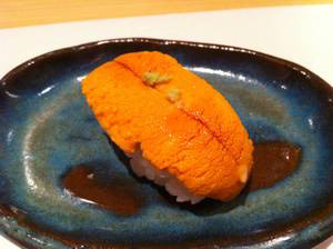 A bite of fresh sea urchin at Kabuto.