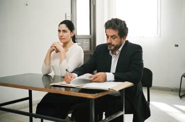 Focusing on a divorce, the entire movie takes place in an Israeli courtroom and the waiting area just outside.