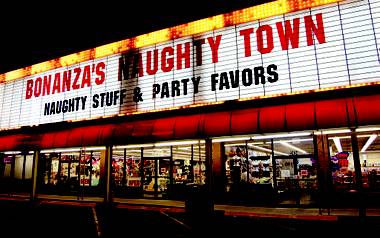 New ownership at Las Vegas’ legendary souvenir emporium replaces R-rated Naughty Town for G-rated Kidz World.