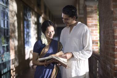 Matthew Brown’s middle-of-the-road flick about Indian mathematician Srinivasa Ramanujan could have been about anybody. 
