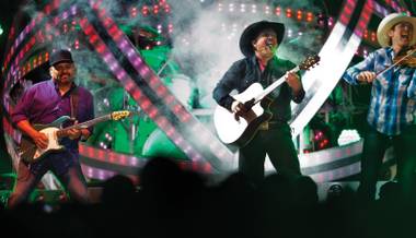 What would it take for Garth Brooks to return to a Las Vegas Strip residency?