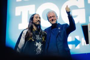 Love Trumps Hate with Steve Aoki & Bill Clinton at Cox Pavilion, November 3