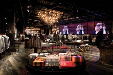 Varvatos opened his first store in Las Vegas at the Forum Shops at Caesars.