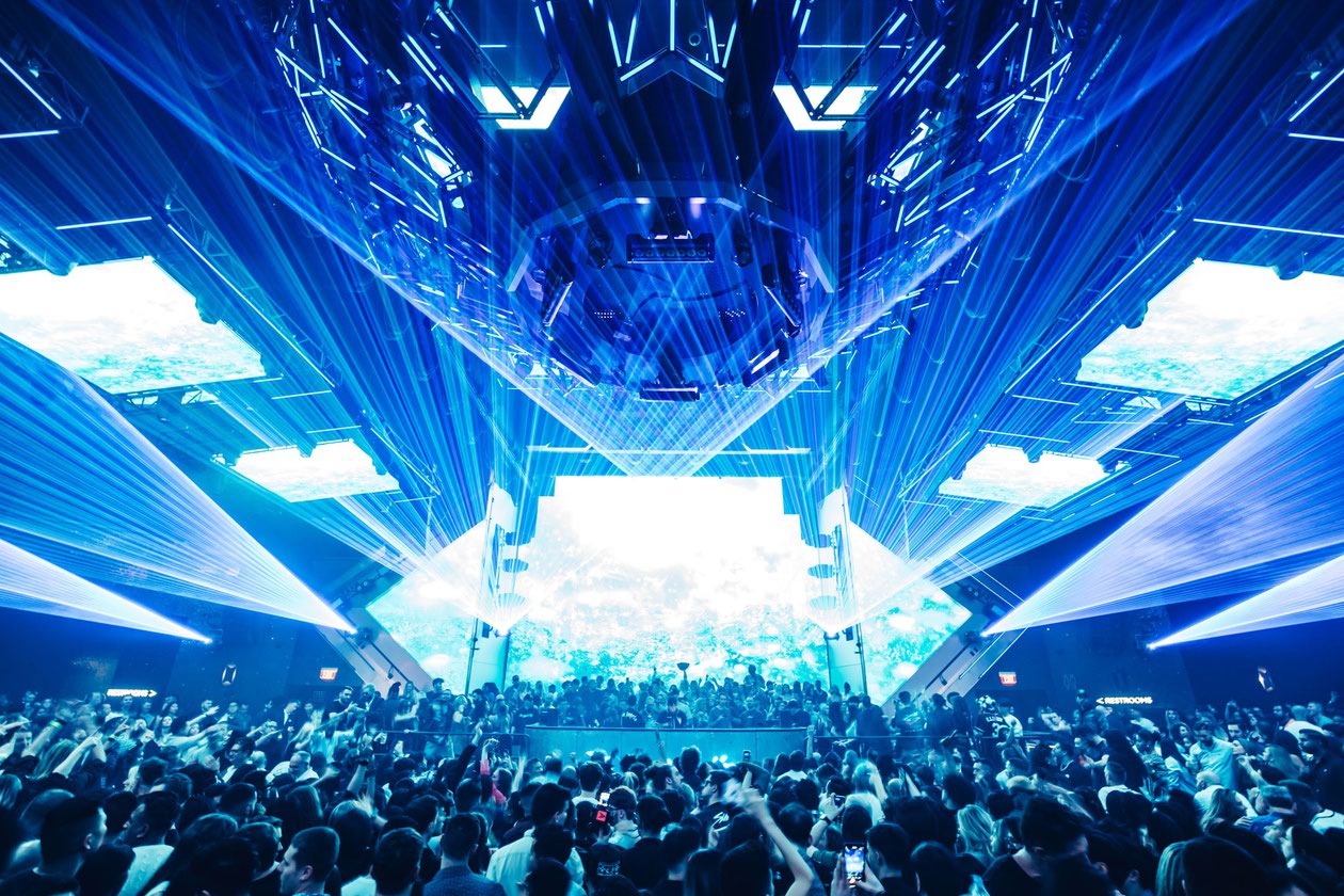 Celebrate Memorial Day Weekend 2025 in Las Vegas with epic pool parties, Tiësto at LIV Beach, DJ sets at Zouk, locals-only deals at Omega Mart and free concerts on Fremont Street.