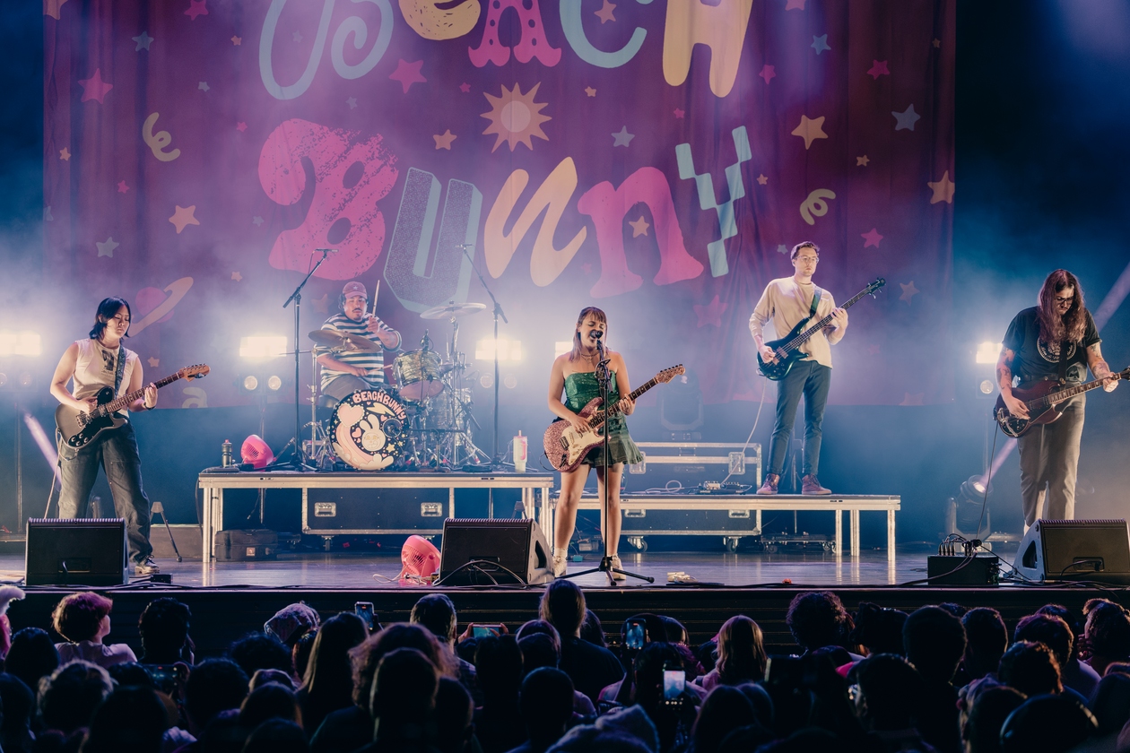 You can’t ask for much more than the brand of good, old-fashioned fun that The Beths and Beach Bunny absolutely delivered on.