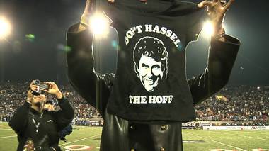 David Hasselhoff kicked off the 2008 Las Vegas Bowl as the singer of the national anthem. His oldest daughter, Taylor Ann, attends the University of Arizona.