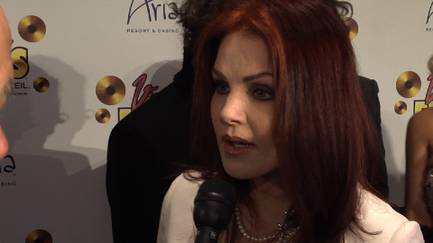 Viva Elvis Blue Carpet