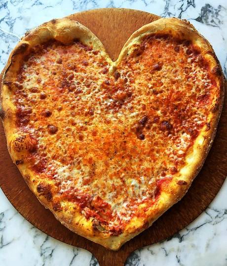 Metro Pizza’s “Valentines” Pizza