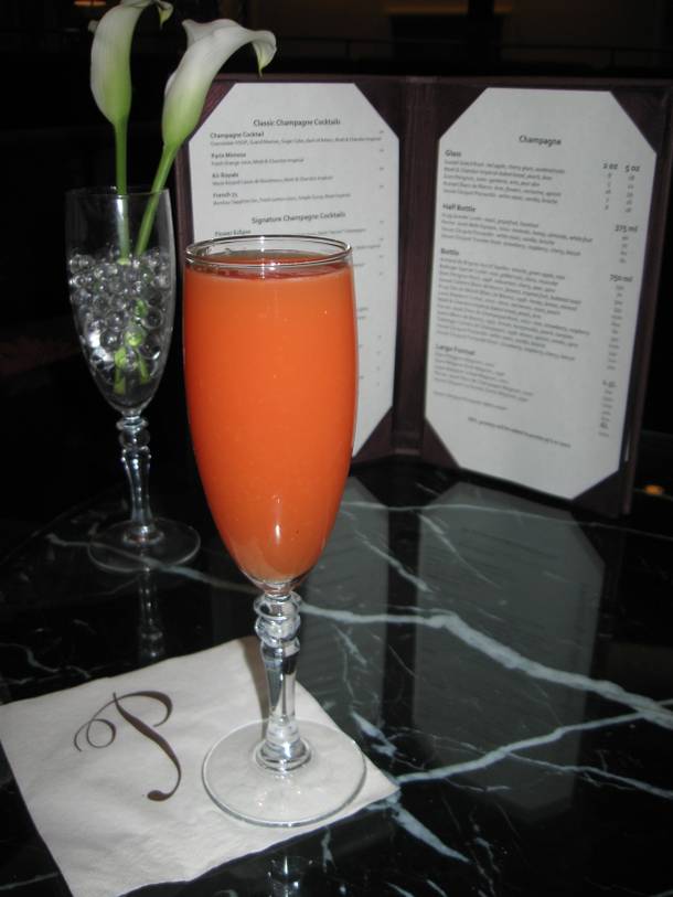 One of Laguna's signature creations, Minty Bubbles, combines rum and Champagne.