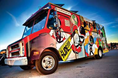 The Windy City could learn a little something from Las Vegas' food truck scene. 