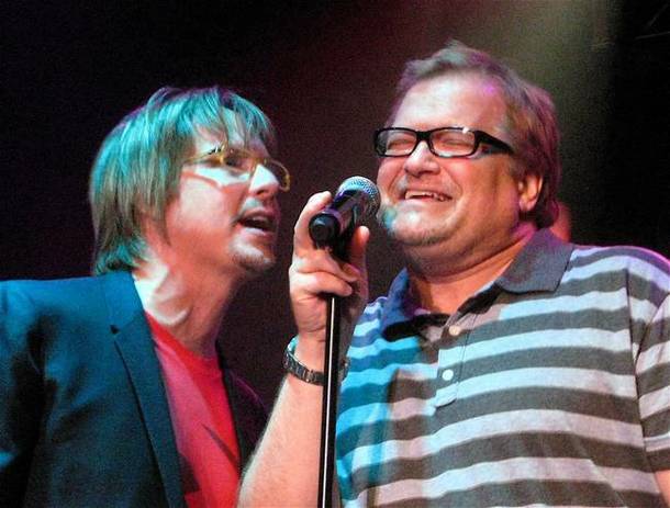 Drew Carey, right, joined Lon Bronson and his band onstage at Ovation Lounge in Green Valley Ranch on Aug. 27, 2009.