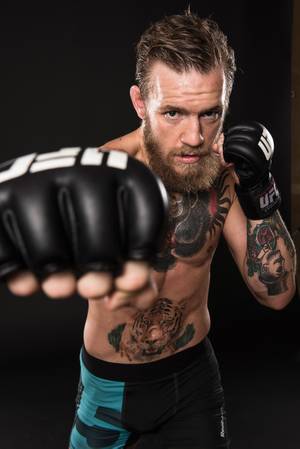 Vision of victory: UFC President Dana White reportedly shared that McGregor offered to bet $3 million that he’ll knock out Mendes in the second round.