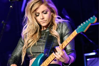 Lindsay Ell plays Bash at the Beach on April 14.