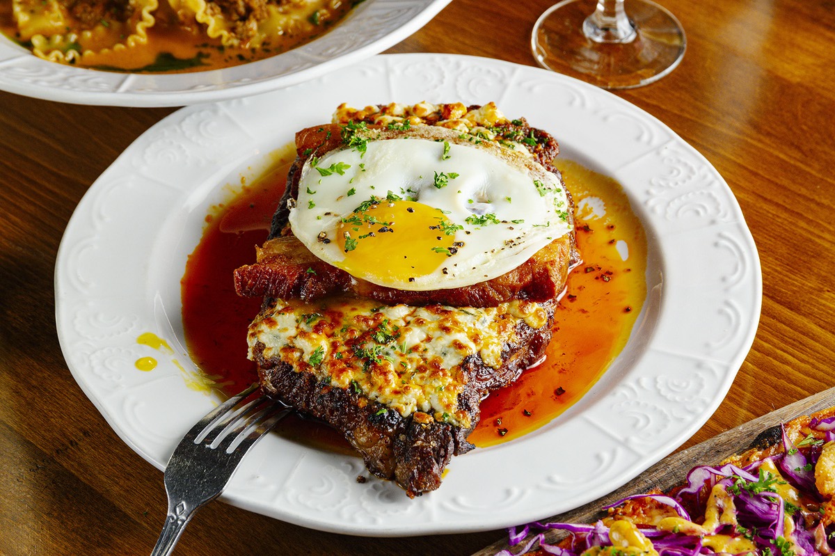 Readers' Choice—Best LateNight Eats Herbs & Rye Las Vegas Weekly