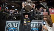 At 20 years old, Jess Lockwood became the youngest PBR World Champion when he won the title in 2017, and he joined Silvano Alves as the only riders to win the World Championship the year after being named Rookie of the Year.