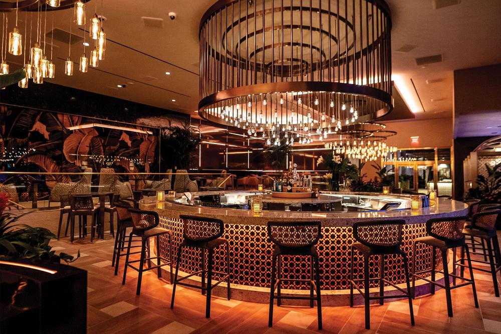 Azilo Ultra Lounge—and monthly party Vibra—bring new dimensions to the