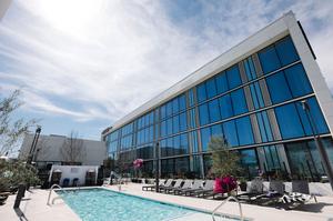 The English Hotel pool