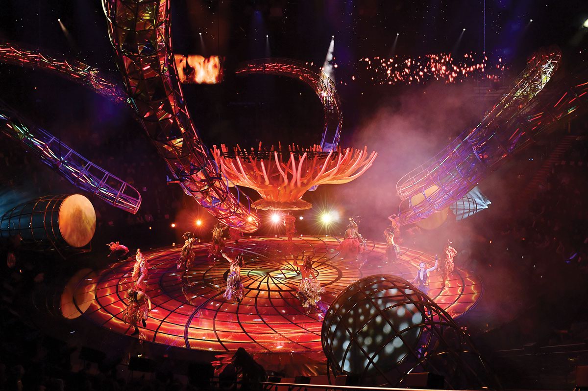 The dynamic staging of ‘Awakening’ brings the show to life at Wynn in