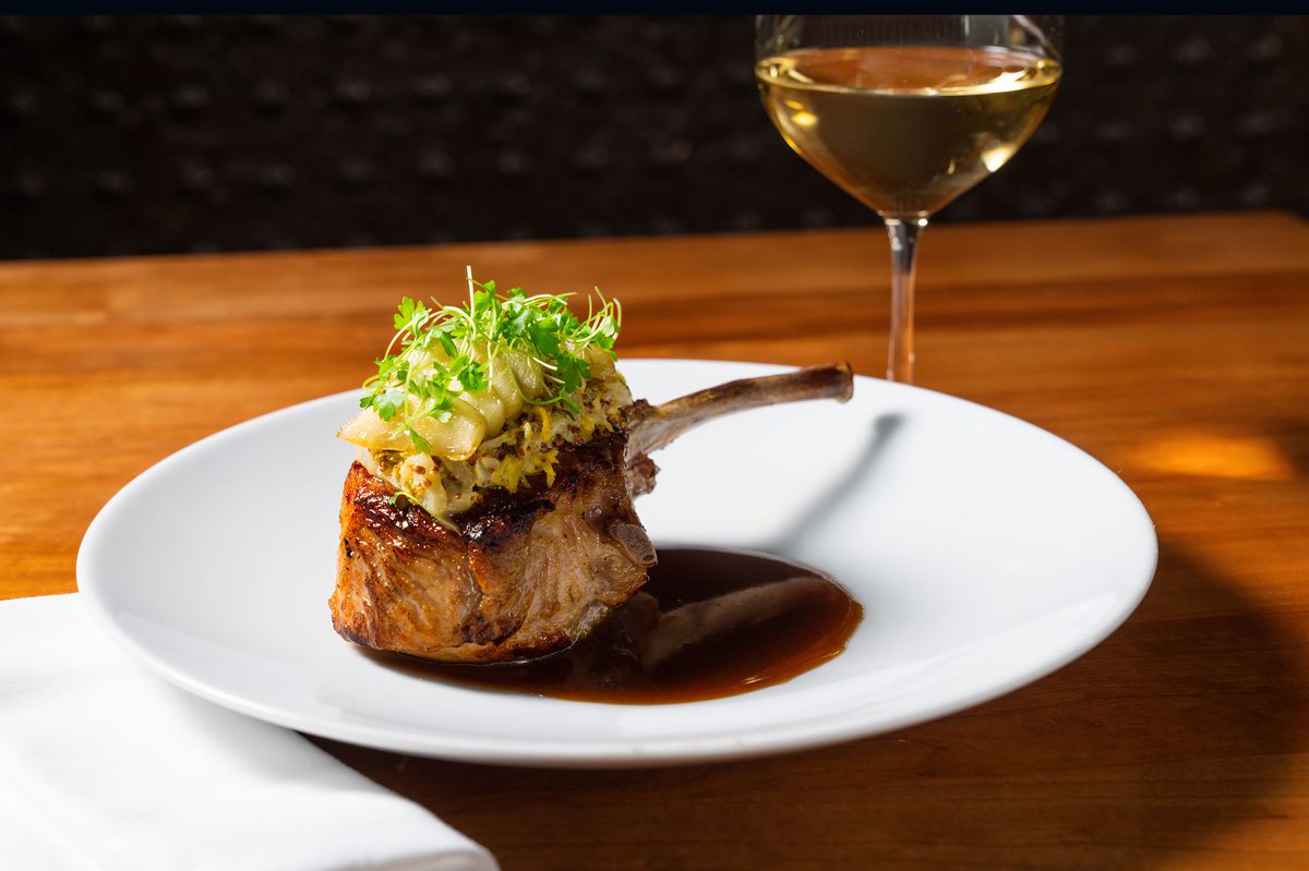 Michael Mina’s updated StripSteak ushers in new Las Vegas classics
