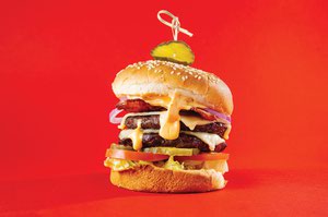 BLVD Eats’ chipotle cheeseburger