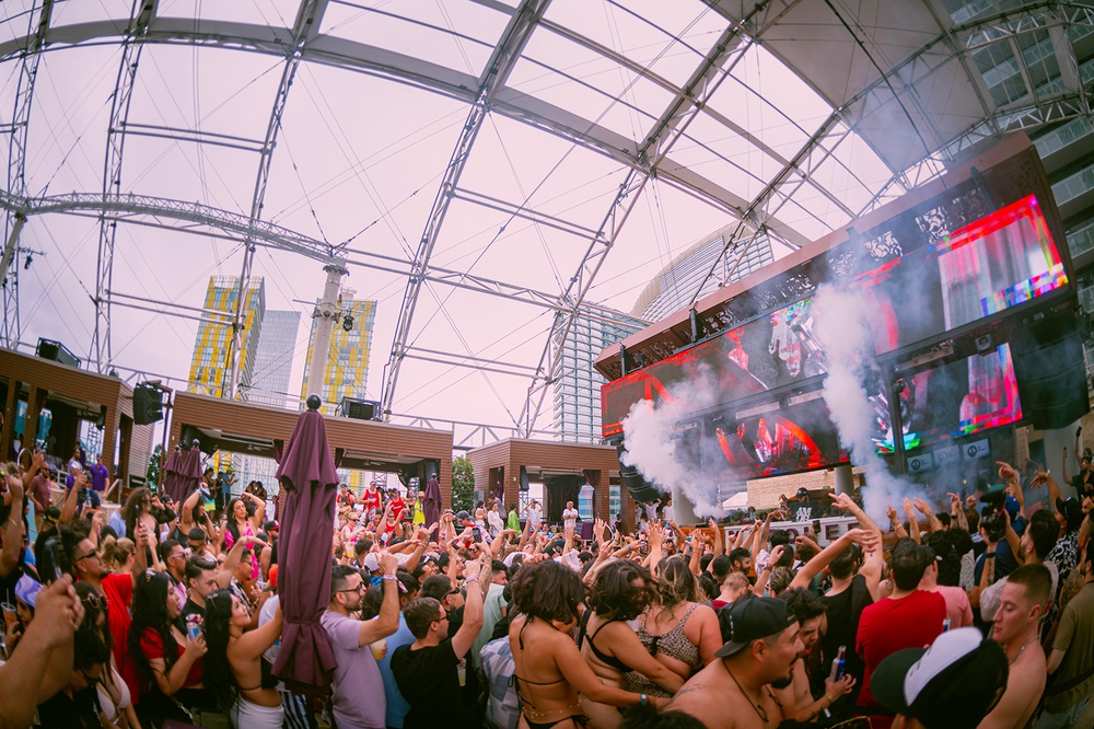 One weekend, 10 pool parties: What to expect at Las Vegas dayclubs