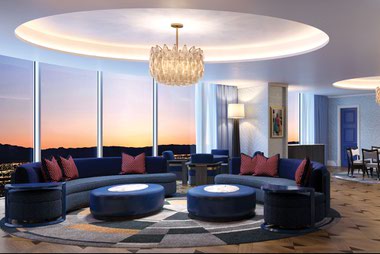 The Monarque is one of Fontainbleau’s elegant Fleur de Lis suites. 