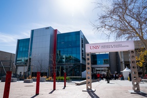 UNLV recently held a grand opening event to mark the arrival of the new Advanced Engineering Building, a 52,000-square-foot facility near the Cottage Grove parking garage.