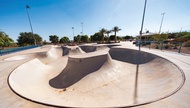 There are lots of places to skate outdoors around the Las Vegas Valley.