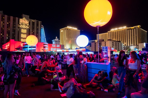 The 11th annual Life Is Beautiful Festival presents a Big Beautiful Block Party, kicked off on Friday, October 27th and ended on Saturday in downtown Las Vegas, Nevada. Artist including LCD Soundsystem, Jungle and Thundercat headlined Saturday night’s final show.