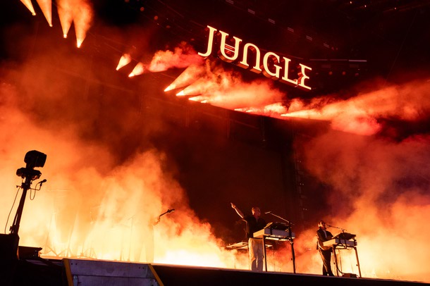 The 11th annual Life Is Beautiful Festival presents a Big Beautiful Block Party, kicked off on Friday, October 27th and ended on Saturday in downtown Las Vegas, Nevada. Artist including LCD Soundsystem, Jungle and Thundercat headlined Saturday night’s final show.