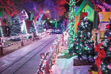 If you’re not picking up sweet stocking stuffers at Ethel M after you roam the Holiday Cactus Garden, you’re just not doing Christmas in Vegas the right way.