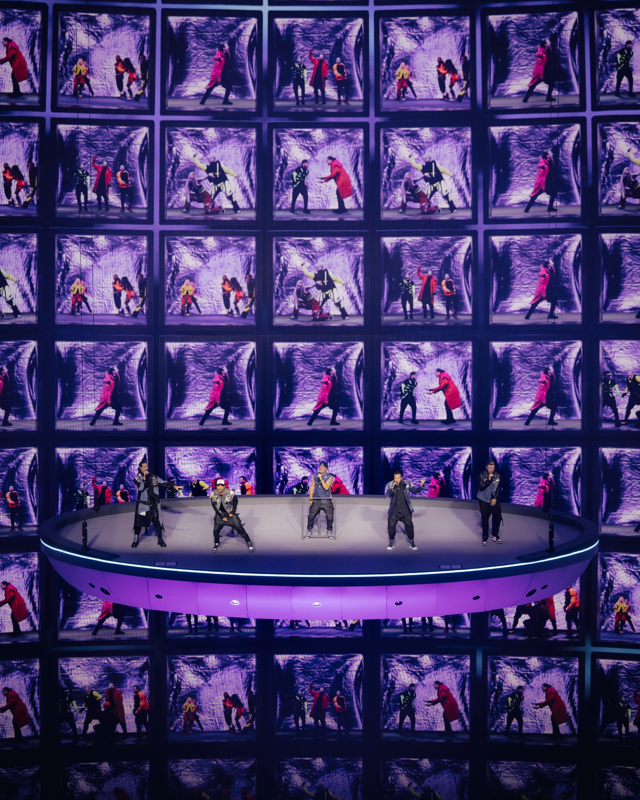 Preparing for liftoff with Millennium opener “Larger Than Life,” the global stars of our childhood blasted off with a 25-song set, christening Sphere as the first pop act to perform there.