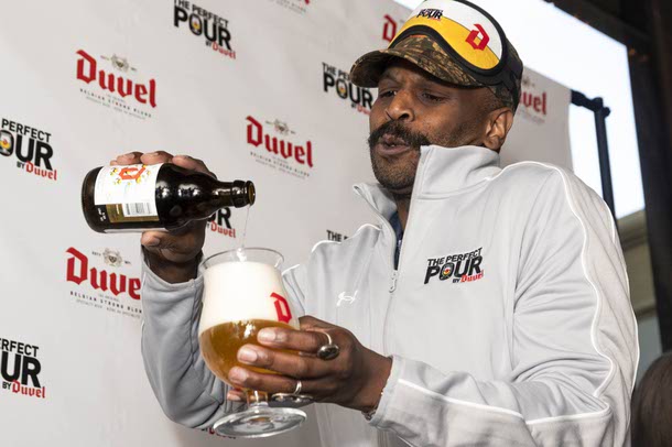 Kiel Moton, bartender at Charlie's Bar & Kitchen in the Bronx in New York, NY, pours a Duvel Belgian Golden Ale during the 4th annual The Perfect Pour by Duvel contest at Wynn, Thursday, Aug. 7, 2025.