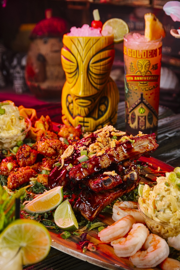 The bar’s beloved pupu platter