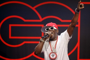 Global Gaming League: Ne-yo vs T-Pain