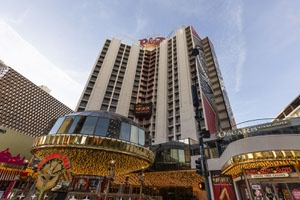 Plaza Hotel & Casino